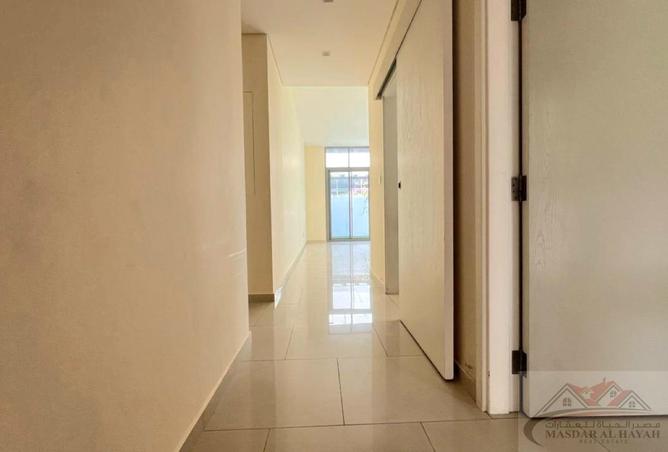 109037987 - Property Image 2