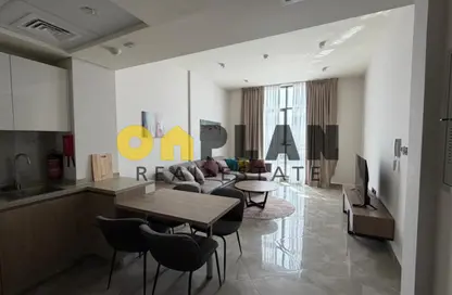 شقة - 2 غرف نوم - 3 حمامات للايجار في ماجيستيك ريزيدينس 2 - ماجيستيك ريزيزيدنس - دبي الجنوب (مركز دبي العالمي) - دبي