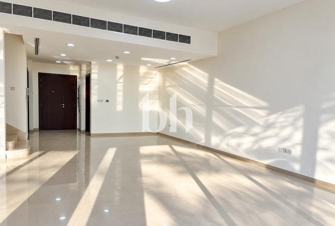 145058096 - Property Image 3