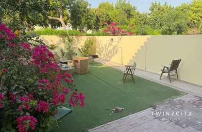Villa - 3 Bedrooms - 2 Bathrooms for rent in Springs 10 - The Springs - Dubai