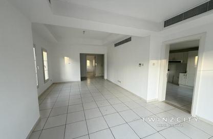 Villa - 3 - 2 for rent in Springs 10 - The Springs - Dubai Villa - 3 - 2 for rent in Springs 10 - The Springs - Dubai