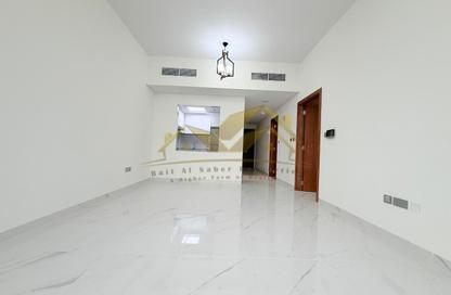 Apartment - 1 Bedroom - 2 Bathrooms for rent in Jumeirah Garden City - Al Satwa - Dubai