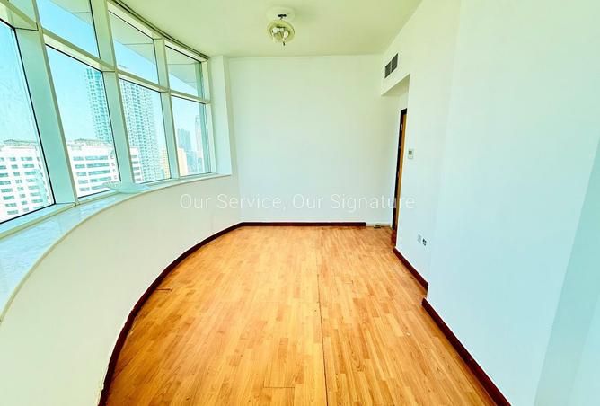 122017311 - Property Image 3