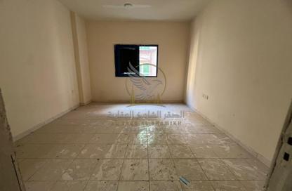 Apartment - Studio - 1 for rent in Al Qulaya'ah - Al Sharq - Sharjah Apartment - Studio - 1 for rent in Al Qulaya'ah - Al Sharq - Sharjah