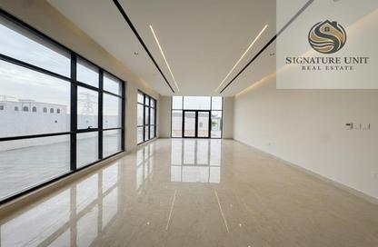 Villa - 6 Bedrooms - 7+ Bathrooms for rent in Al Aweer 1 - Al Aweer - Dubai