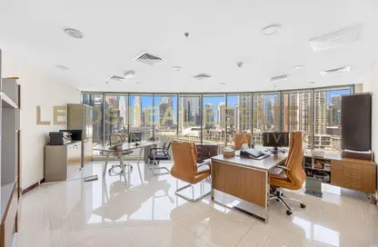 مكتب - غرفة نوم - 1 حمام للبيع في برج الأعمال - الخليج التجاري - دبي