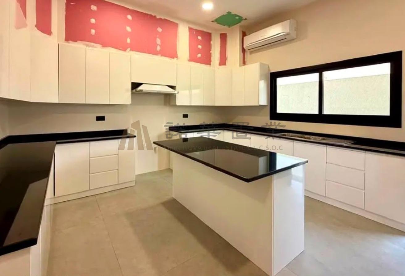 Brand New | Vacant | Madinat Hind 4 photo 5