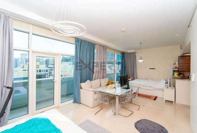 Luxury Studio | Fully Furnished |Mutiple Cheques
