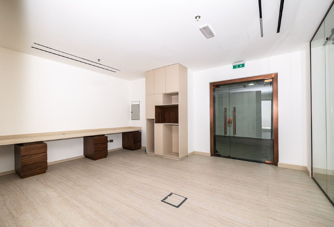 Studio office space in I Rise Tower, Barsha Heights (Tecom): 12