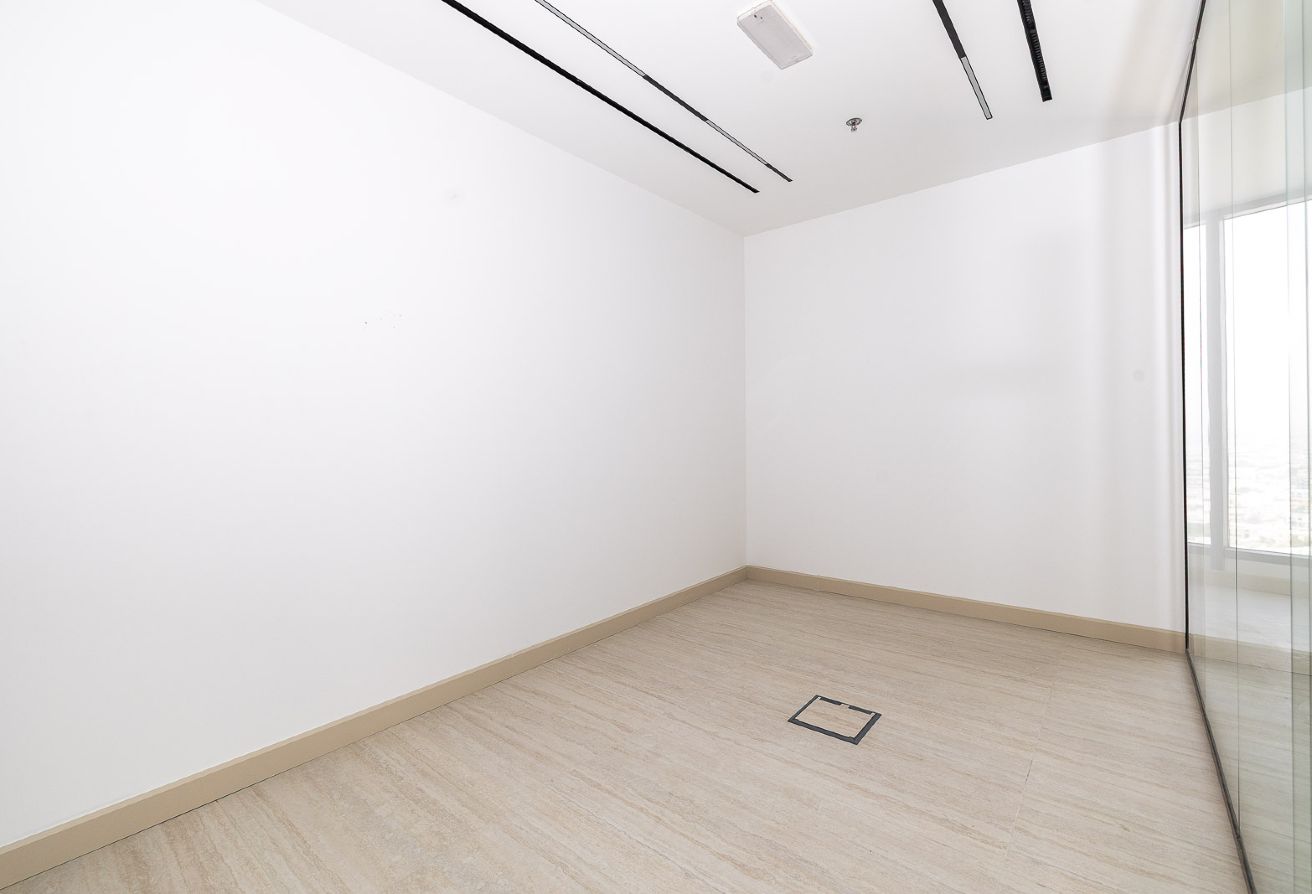 Studio office space in I Rise Tower, Barsha Heights (Tecom): 9