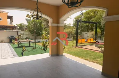 Villa - 5 Bedrooms - 6 Bathrooms for rent in Jumeirah Park - Dubai