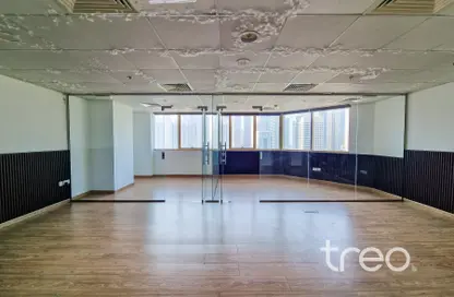 Office Space - Studio - 1 Bathroom for rent in Fortune Executive - JLT Cluster T - Jumeirah Lake Towers - Dubai