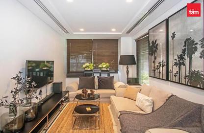 Villa - 4 - 4 for sale in Picadilly Green - Damac Hills - Dubai
