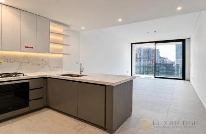 Apartment - 1 - 2 for rent in Peninsula Four - Peninsula - Business Bay - Dubai