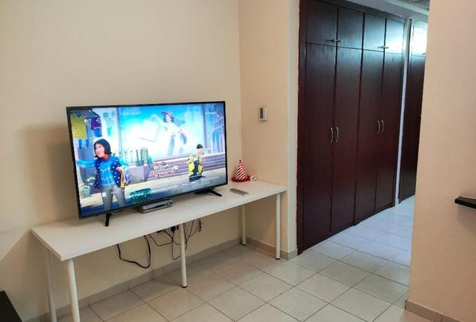 98270105 - Property Image 3