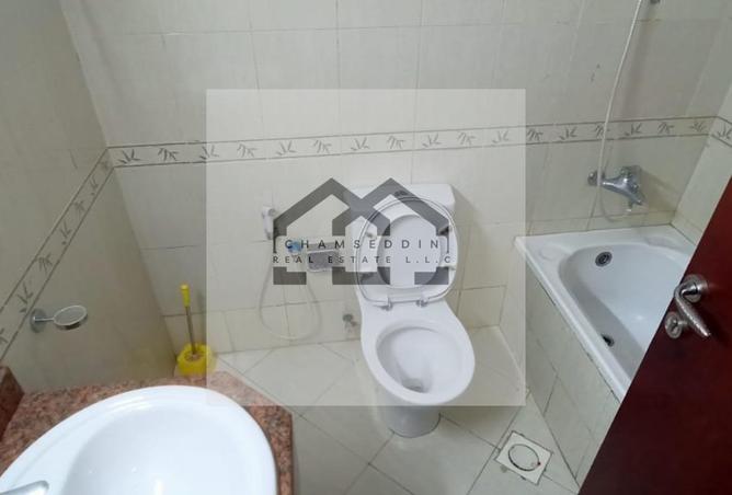 76966100 - Property Image 2