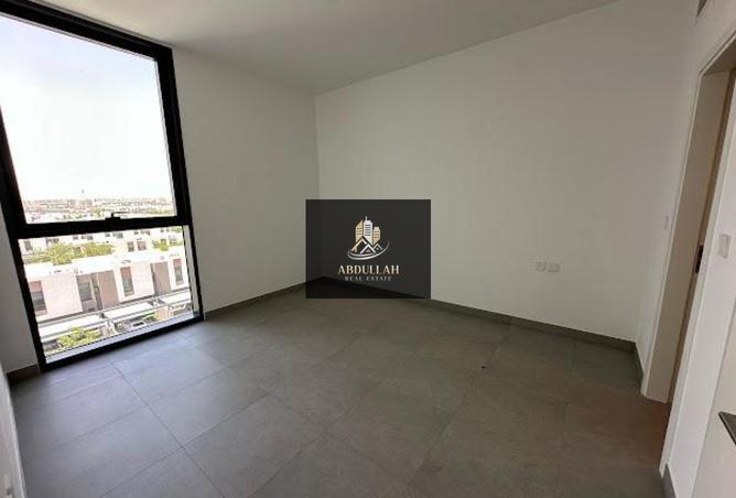 72305028 - Property Image 2