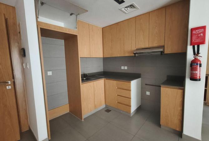 104261590 - Property Image 3