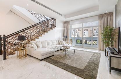 Villa - 7 - 7+ for rent in Al Quoz 4 Villas - Al Quoz 4 - Al Quoz - Dubai Villa - 7 - 7+ for rent in Al Quoz 4 Villas - Al Quoz 4 - Al Quoz - Dubai