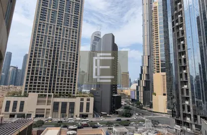 شقة - غرفة نوم - 2 حمامات للايجار في A برج فيوز - برج فيوز - وسط مدينة دبي - دبي
