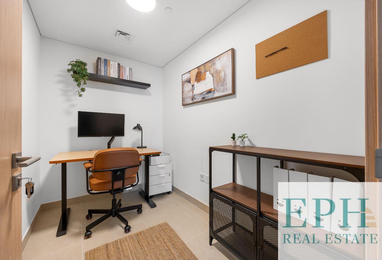 FULL SEA VIEW | FULLY FURNISHED | UPGRADED UNIT photo 14