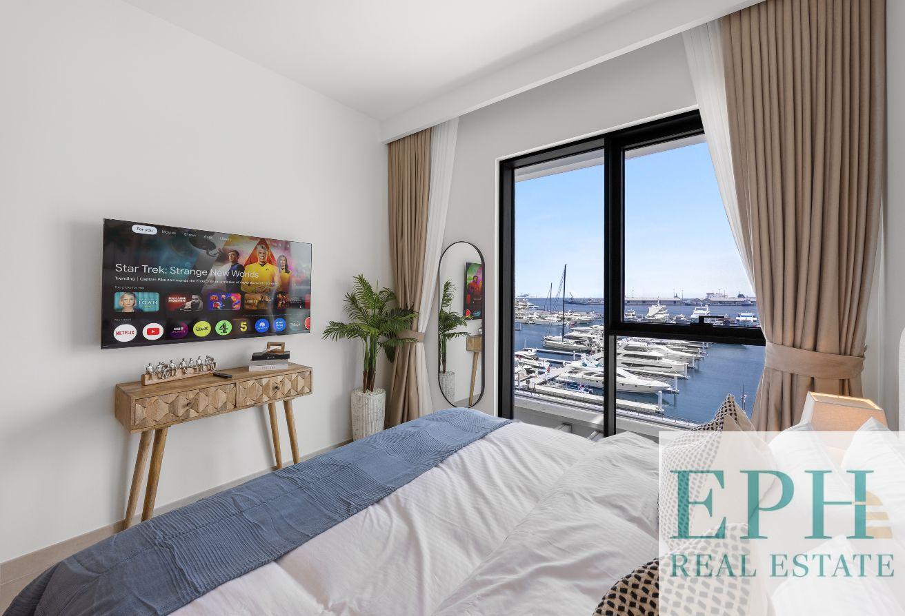 FULL SEA VIEW | FULLY FURNISHED | UPGRADED UNIT photo 8