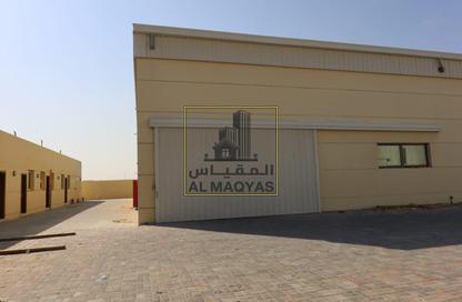 Warehouse - Studio - 1 Bathroom for rent in Al Sajaa Industrial - Al Sajaa - Sharjah