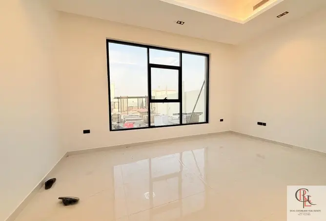 156893078 - Property Image 2