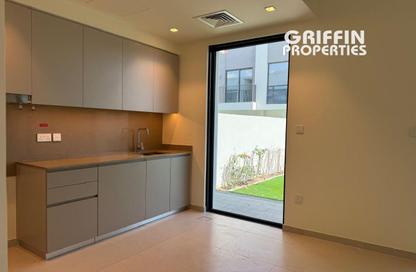 Townhouse - 3 Bedrooms - 4 Bathrooms for rent in Greenview - Emaar South - Dubai South (Dubai World Central) - Dubai
