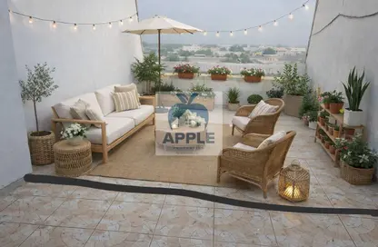 شقة - غرفة نوم - 2 حمامات للايجار في الفلاح - تجارية مويلح - الشارقة