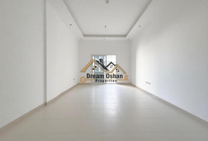 57381273 - Property Image 3