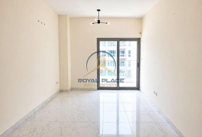 129312003 - Property Image 3