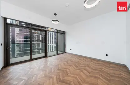 Apartment - 1 Bedroom - 2 Bathrooms for rent in Royal Regency - Business Bay - Dubai