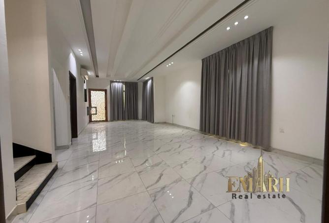120161960 - Property Image 3