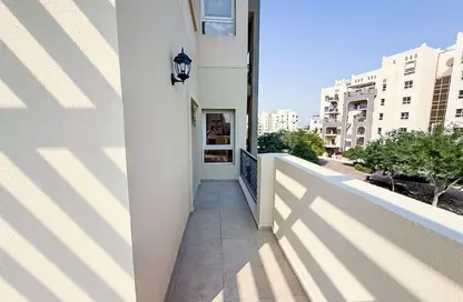 Apartment - 2 Bedrooms - 3 Bathrooms for sale in Al Thamam 07 - Al Thamam - Remraam - Dubai