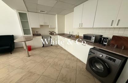 Apartment - 1 - 2 for rent in Regent House 1 - Regent House - Motor City - Dubai Apartment - 1 - 2 for rent in Regent House 1 - Regent House - Motor City - Dubai