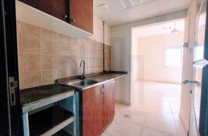 Apartment - Studio - 1 for rent in Fire Station Road - Muwaileh - Sharjah Apartment - Studio - 1 for rent in Fire Station Road - Muwaileh - Sharjah