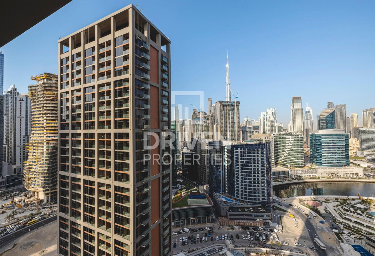Burj Khalifa and Skyline View | High Floor photo 10
