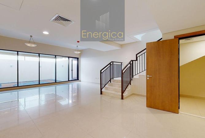 84063002 - Property Image 2