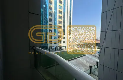 شقة - 2 غرف نوم - 2 حمامات للبيع في أورينت تاور 1 - أورينت تاور - البستان - عجمان