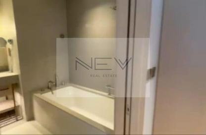 Apartment - 2 Bedrooms - 2 Bathrooms for sale in Vida Dubai Mall Tower 1 - Vida Residences Dubai Mall - Downtown Dubai - Dubai