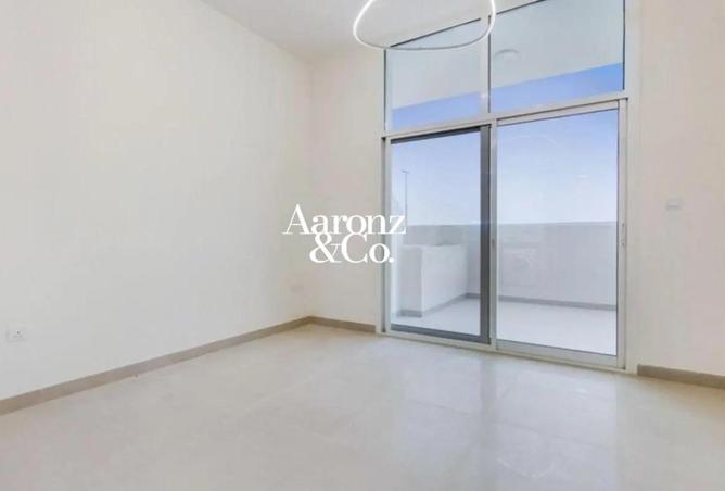 High ROI | Investment Deal | Semi Furnished Studio