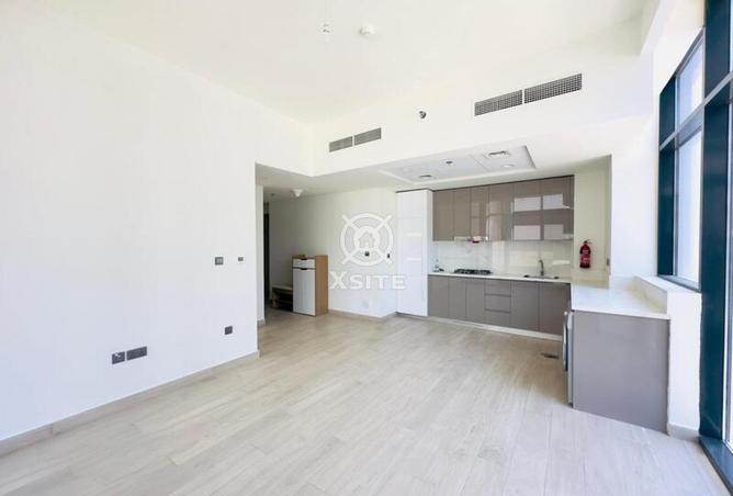 94021561 - Property Image 3