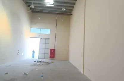 Warehouse - Studio - 2 Bathrooms for rent in Al Jurf Industrial 3 - Al Jurf Industrial - Ajman