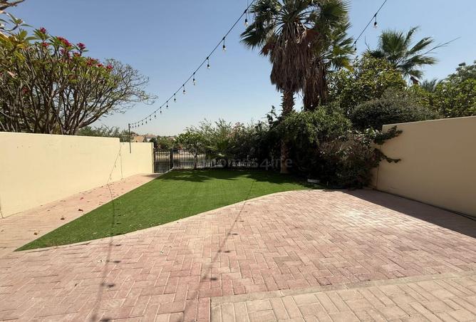 85303643 - Property Image 2