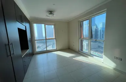 شقة - غرفة نوم - 1 حمام للايجار في برج تشرشل السكني - أبراج تشرشل - الخليج التجاري - دبي