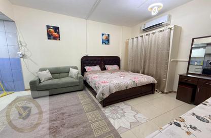 Apartment - Studio - 1 Bathroom for rent in Al Qulaya'ah - Al Sharq - Sharjah