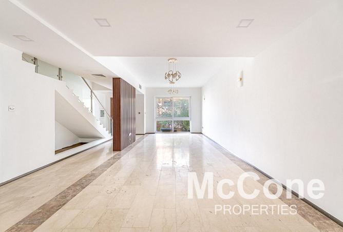 2Oz0GV1TRke - Property Image 2