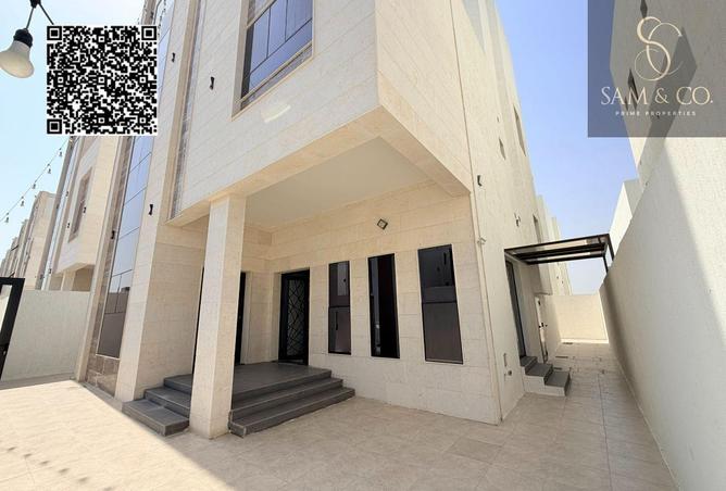 107293836 - Property Image 2