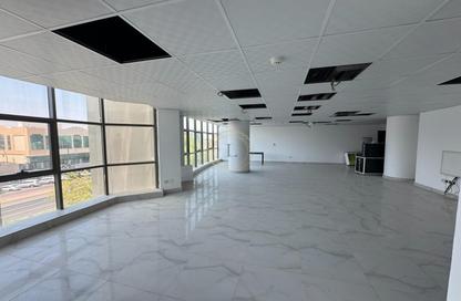 Retail - Studio - 3 Bathrooms for rent in Hai Qesaidah - Central District - Al Ain